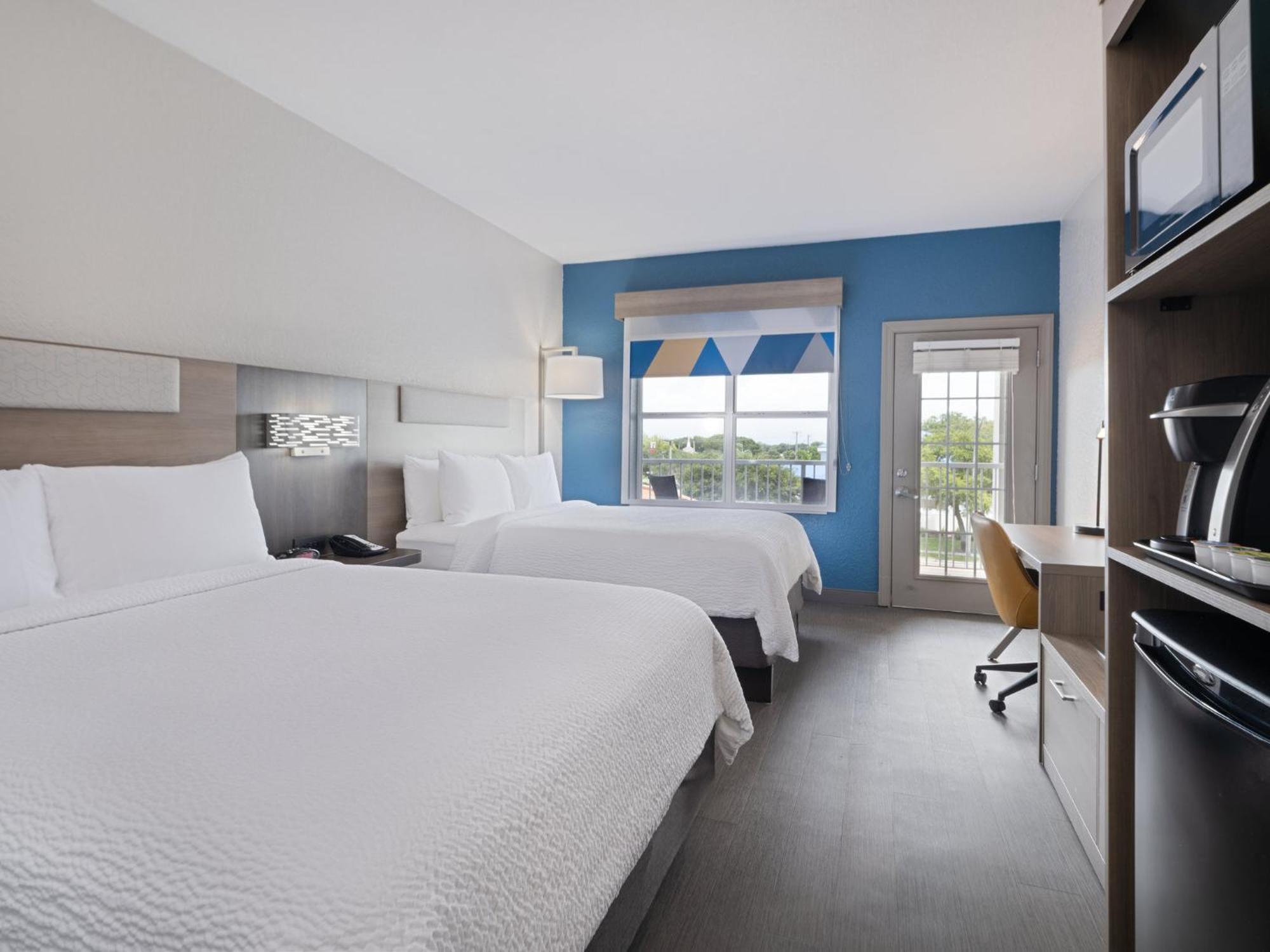 Holiday Inn Express & Suites Lakeland North I-4 By Ihg Экстерьер фото