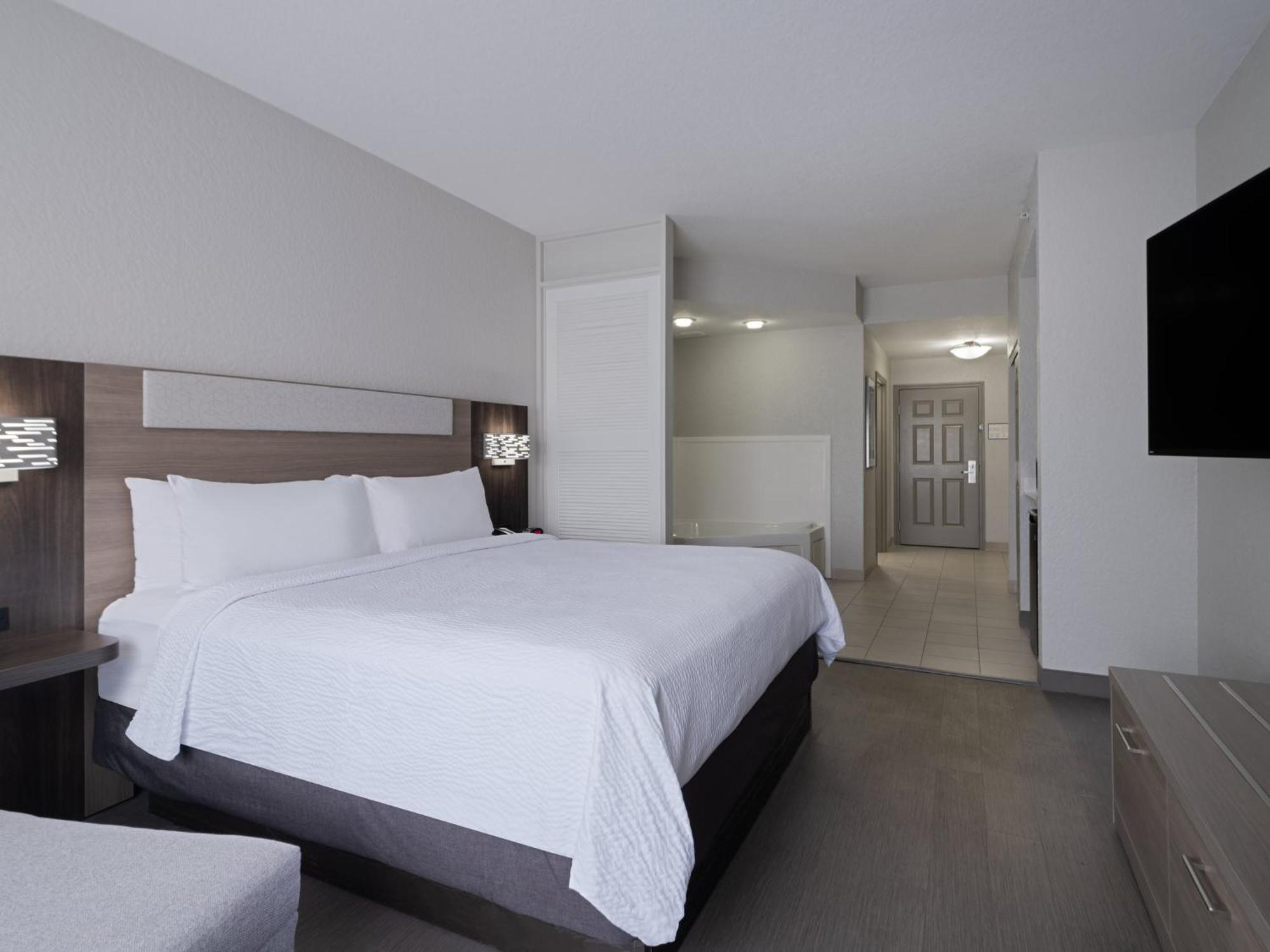 Holiday Inn Express & Suites Lakeland North I-4 By Ihg Экстерьер фото