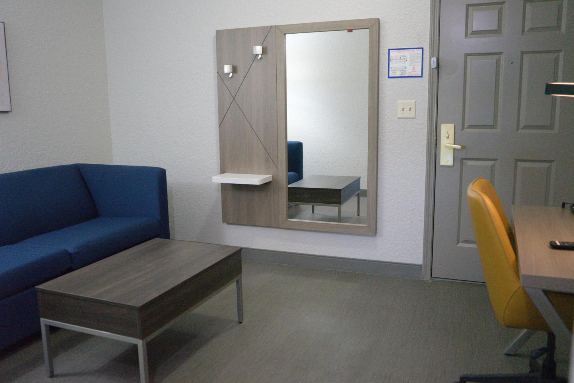 Holiday Inn Express & Suites Lakeland North I-4 By Ihg Экстерьер фото