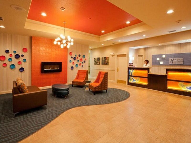 Holiday Inn Express & Suites Lakeland North I-4 By Ihg Экстерьер фото
